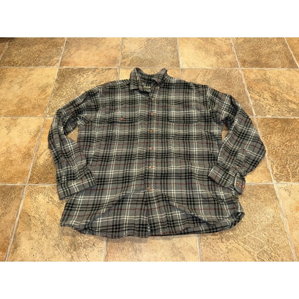 Field & Stream Mens Large Grey Black Red Plaid Flannel Button Down Shirt Cotton